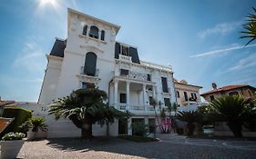 Residence Villa Chiara